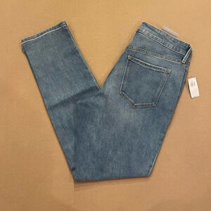 Old Navy Power Slim Straight Leg Jeans Lightly Distressed Size 10 NWT